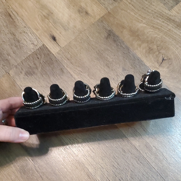 Elegant Multi-Color Ring Set - Picture 4 of 4